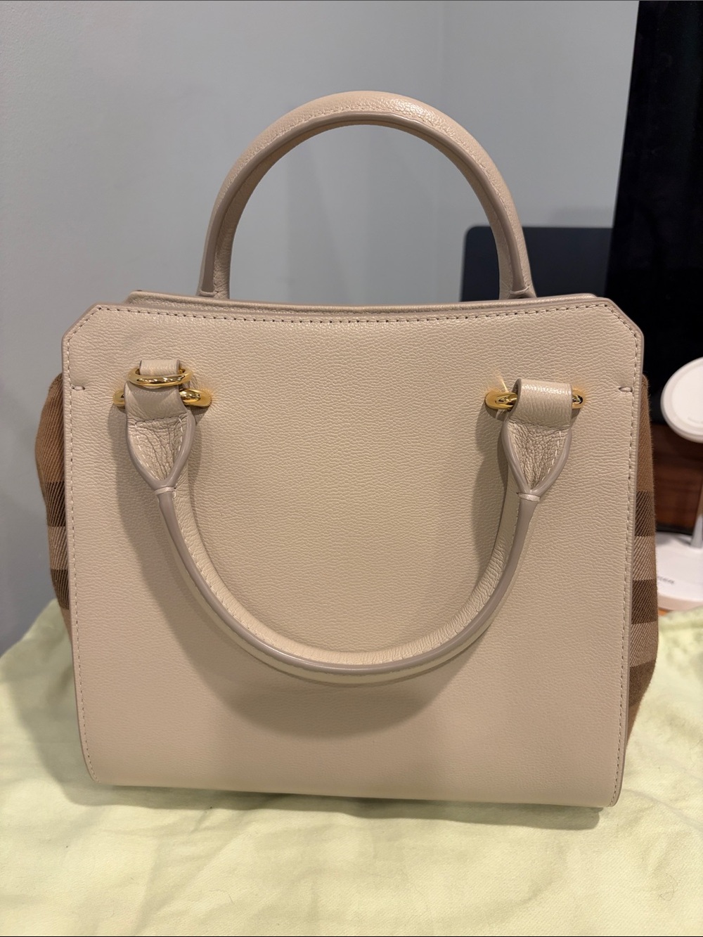 Burberry Banwell Mini Tote Bag - Limestone - Picture 4 of 13